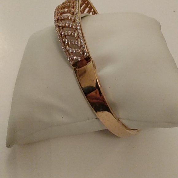 Bracelet - Picture 2 of 4